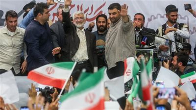 مابين إصلاح بيزشكيان وتشدد جليلي، الإيرانيون يختارون اليوم رئيسهم في جولة الإعادة