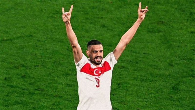 ديميرال لاعب تركيا،