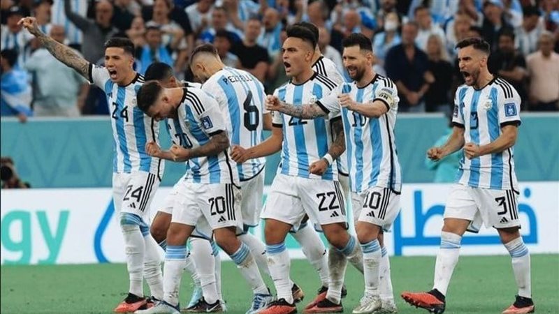 الأرجنتين، فيتو