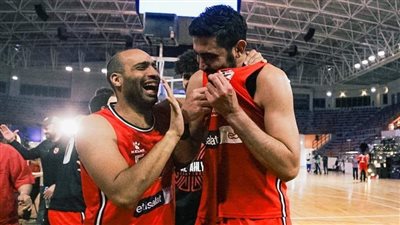 طوارئ في الأهلي لتجديد عقد نجم فريق كرة السلة