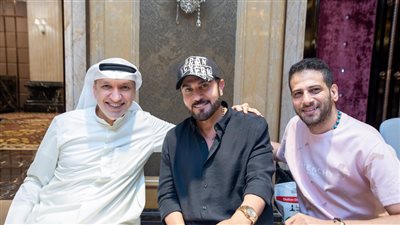 أول صور لبروفة ماجد المهندس الأخيرة استعدادا لحفله الليلة في السعودية 