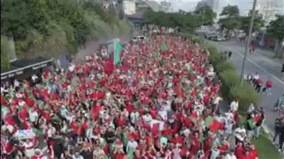 حشود كبيرة من جماهير البرتغال لمؤازرة منتخب بلادها أمام فرنسا (فيديو) 