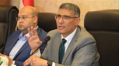 محافظ الجيزة: مصلحة المواطن تحتل المرتبة الأولى في اهتماماتي 
