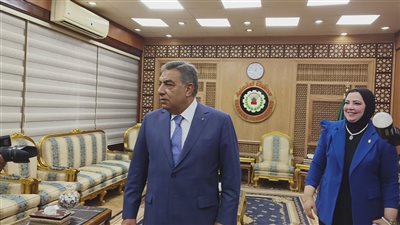 لحظة وصول محافظ الدقهلية الجديد إلى الديوان العام لبدء مهام عمله (صور)