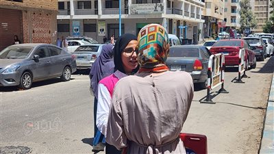 طلاب الثانوية العامة في مطروح: الخريطة في امتحان الجغرافيا كانت مبكسلة (صور)