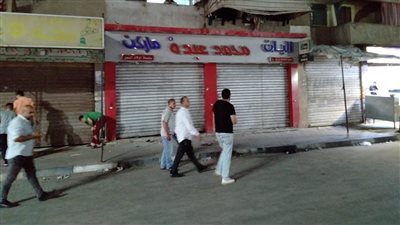 نائب محافظ الجيزة يتفقد إغلاق المحلات بأحياء الطالبية والهرم 