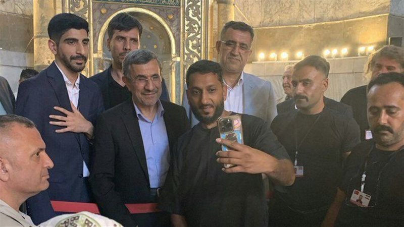 الرئيس الإيراني الأسبق