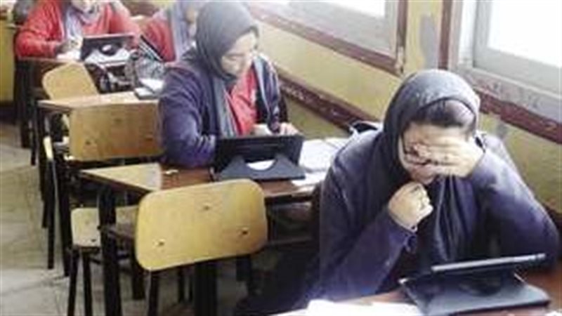إغماء طالبة في امتحان