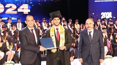 تفاصيل احتفال التعليم بتخرج الدفعة الثامنة من طلاب مدارس النيل المصرية الدولية 2024