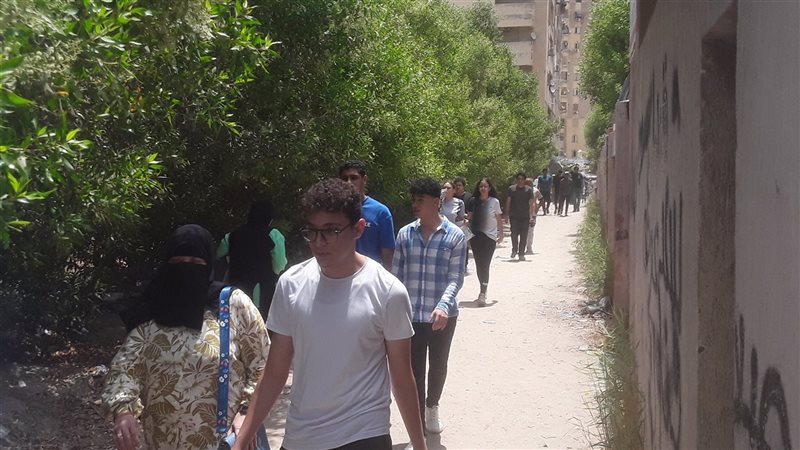 طلاب الثانوية العامة،