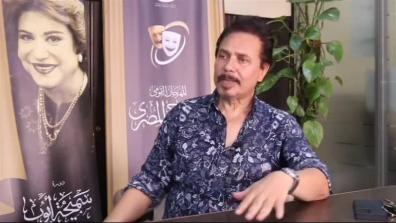 محمد رياض رئيس المهرجان