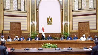 الرئاسة في أسبوع.. السيسي يشدد على أن مصر لن تألو جهدًا في سبيل رأب الصدع بين مختلف الأطراف السودانية ووقف الحرب.. ويؤكد الموقف المصري الرافض لاستمرار العمليات العسكرية في غزة