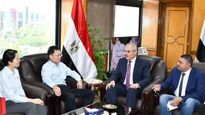 جامعة القناة تبحث سبل التعاون مع فوجو الصينية (صور) 