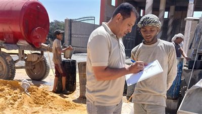 حصر وتسجيل جديد للعمالة غير المنتظمة بالوادي الجديد 