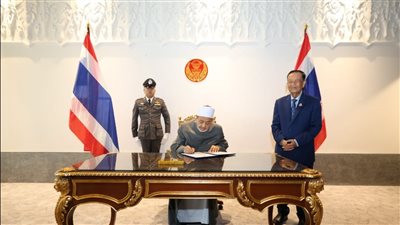 شيخ الأزهر: زيادة المنح الدراسية المقدمة لأبناء المسلمين في تايلاند