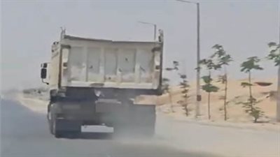 القبض على قائد سيارة نقل يسير بسرعة عالية بالشرقية 