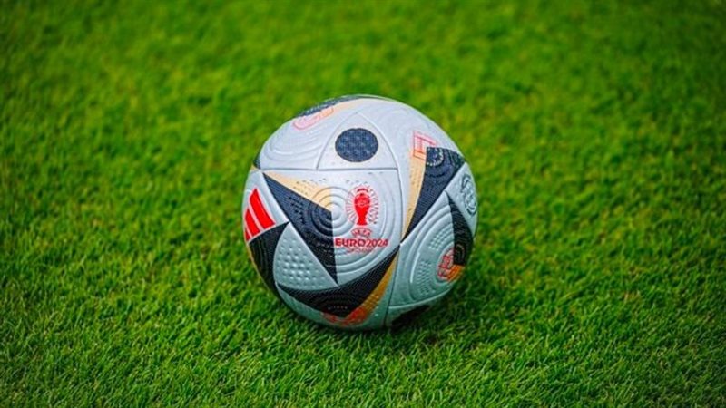 كرة نهائي يورو 2024،