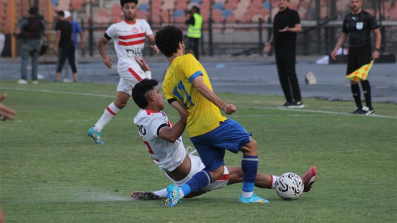 الزمالك والإسماعيلي،