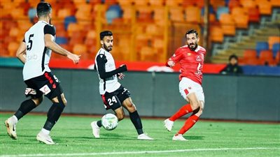 أبرزها الأهلي ضد طلائع الجيش، حكام مباريات اليوم في الدوري المصري