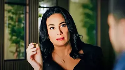  مسلسل مفترق طرق الحلقة 23، جومانا مراد تتسبب في غضب هند صبري