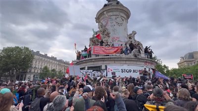 الفرنسيون يحتفلون بفوز تحالف اليسار في الانتخابات التشريعية (فيديو)