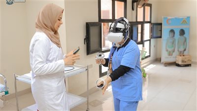 جامعة بنها تناقش دراسة عن استخدام الواقع الافتراضي كأداة تعليمية 