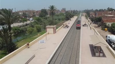 السكك الحديدية تكشف عن أعمال تطوير محطة قطارات ناصر في بني سويف (فيديو)