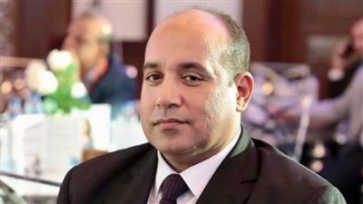 أيمن عاشور يصدر قرارًا بتكليف محمد غانم رئيسا للإدارة المركزية لمكتب الوزير