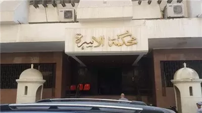 زوجة ترفع دعوى خلع ضد زوجها بسبب تعاطيه المخدرات في إمبابة