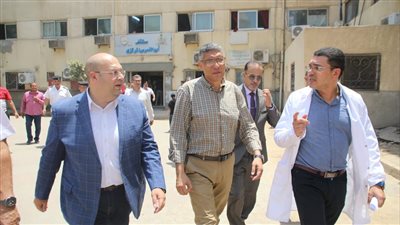 محافظ الجيزة يتفقد مستشفى أبو النمرس المركزي ويتابع إنشاء قسم الغسيل الكلوي (صور)