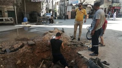 إصلاح خط صرف صحي بأسيوط استجابة لشكوى سيدة مسنة (فيديو) 