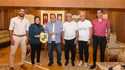 مجدي مصطفى مشرفا على الكرة النسائية بالمقاولون