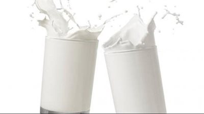 فوائد اللبن، يقوى العظام ويحمى من الهشاشة ويعزز من نضارة البشرة 