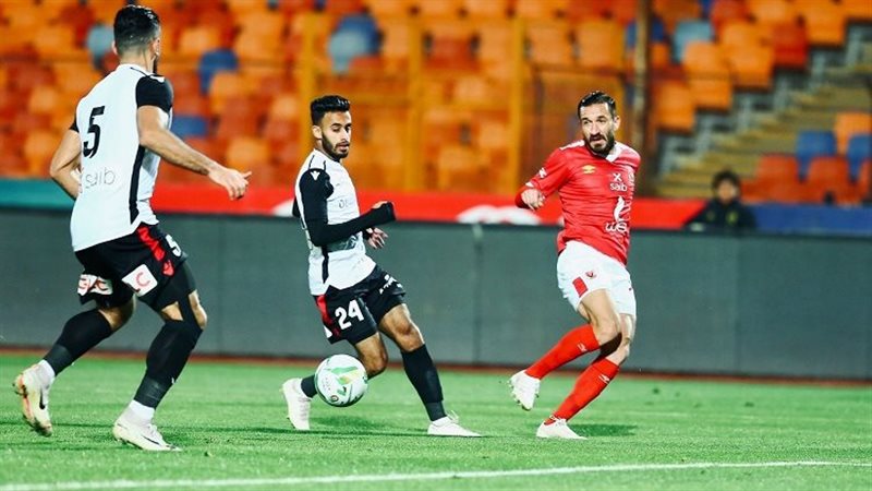  الأهلي وطلائع الجيش،