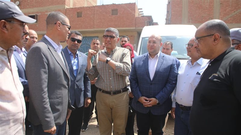 محافظ الجيزة خلال