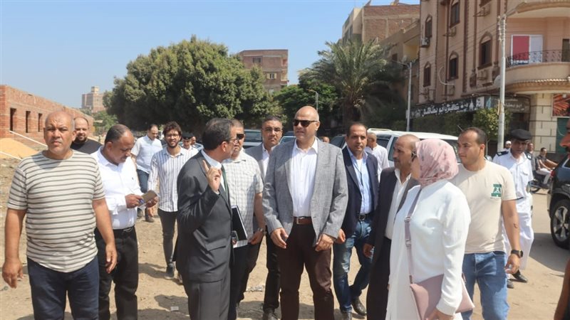 محافظ القليوبية خلال