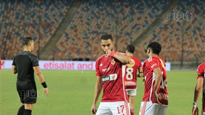 الدوري المصري، عمرو السولية يسجل هدف الأهلي الأول أمام طلائع الجيش (صور)