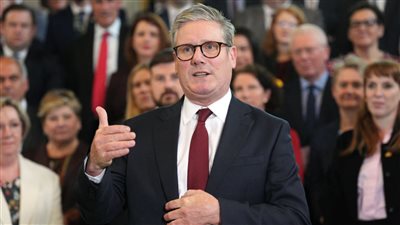 الجارديان: الحكومة البريطانية تخطط لسحب طلب سابق لتعطيل مذكرات الاعتقال بحق نتنياهو