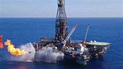 نائب رئيس هيئة البترول الأسبق يكشف موعد عودة إنتاج حقل ظهر للمعدلات الطبيعية