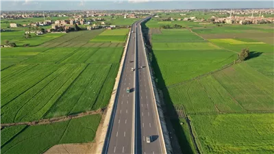 يربط 3 محافظات بالطريق الدولي، كيف يؤثر محور الزقازيق السنبلاوين في المستوى المعيشي للمواطنين