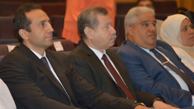 نائب محافظ البحيرة يشهد افتتاح المنتدى العربى للاقتصاد الدائرى والنمو الأخضر 