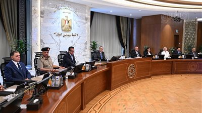 مدبولي يطالب الوزراء الجدد بالتواصل المستمر مع مجلس أمناء الحوار الوطني (صور) 