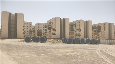 رفع كفاءة طرق وأرصفة المنطقة الصناعية وتنفيذ شبكة كهرباء 