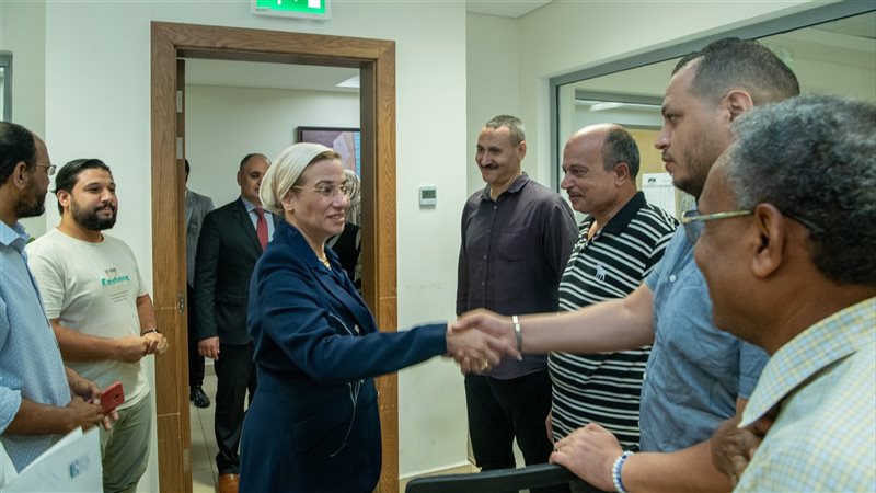 وزيرة البيئة، فيتو
