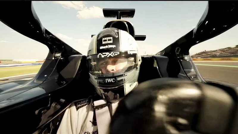F1، فيتو