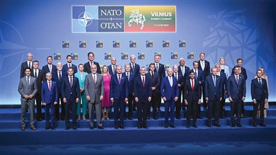 قمة الناتو.. احتفال بالذكرى الـ75 لتأسيس الحلف.. فرصة بايدن لمعالجة أخطائه خلال مناظرة ترامب.. ووعود أمريكية لدعم أوكرانيا أمام روسيا