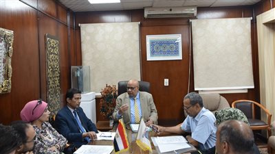 مجلس جامعة الأقصر يحدد مواعيد التحويل وضوابط قبول الطلاب المكفوفين