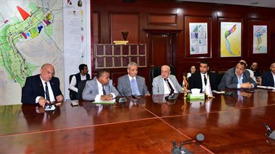 تمهيدا لبدء المرحلة الثانية من حياة كريمة، محافظ الأقصر يتابع مشروعات المرحلة الأولى