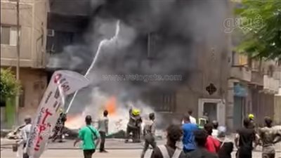 الحماية المدنية في الإسماعيلية تسيطر على حريق بمحل تنجيد بوسط المدينة (فيديو وصور) 