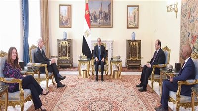 تفاصيل لقاء السيسي ورئيس الاستخبارات الأمريكية (فيديو)